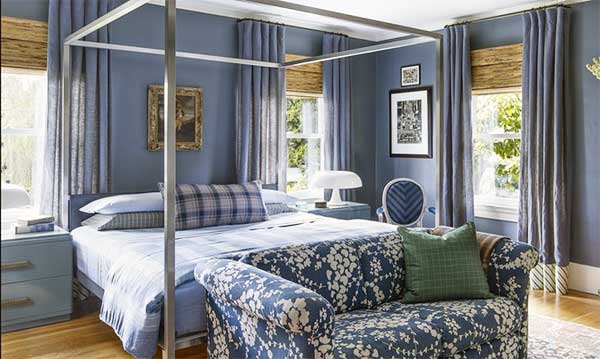 Mavinin griye dönük tonları