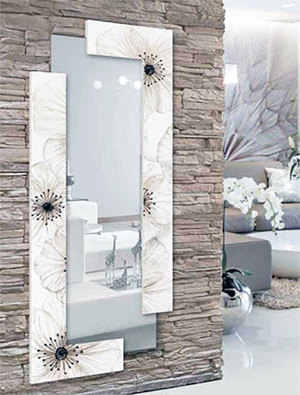 Salon Ayna Modalleri - Floral ve taş dokunun iç içe geçmesi aydınlık bir hava vermiş.