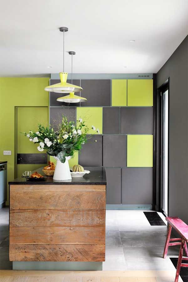 Geri kazanılmış ahşap plakalar, mutgağınıza anında bir karakter katar,