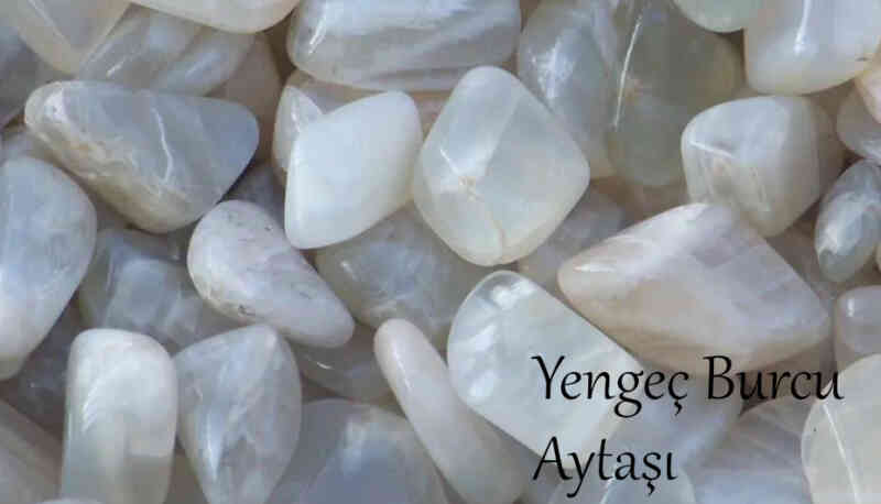 Yengeç Burcu: Ay taşı